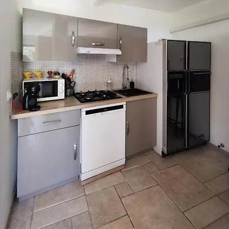 Appartement La Treuille Du Roy 公寓